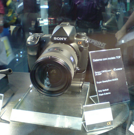 Sony Alpha 900 spotted in Brazil