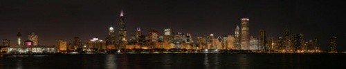 Chicago by night at 1 giga-pixel size