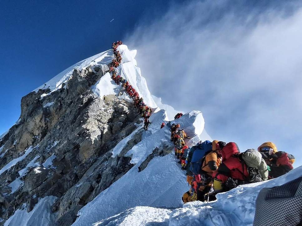 Everest: Death from high-altitude hypoxia