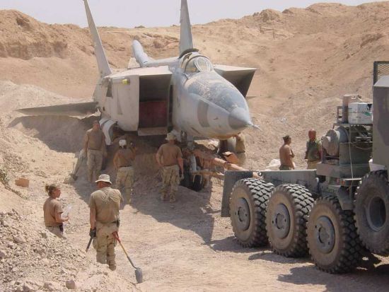 Un MIG25 ensablé en Irak